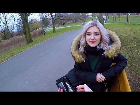 ❤️ Кончаҳои гарми бегонаро барои пул фурӯ мебарад - минет дар парк аз ҷониби Ева Элфи ❤️  Секс  дар tg.mailkassa.ru